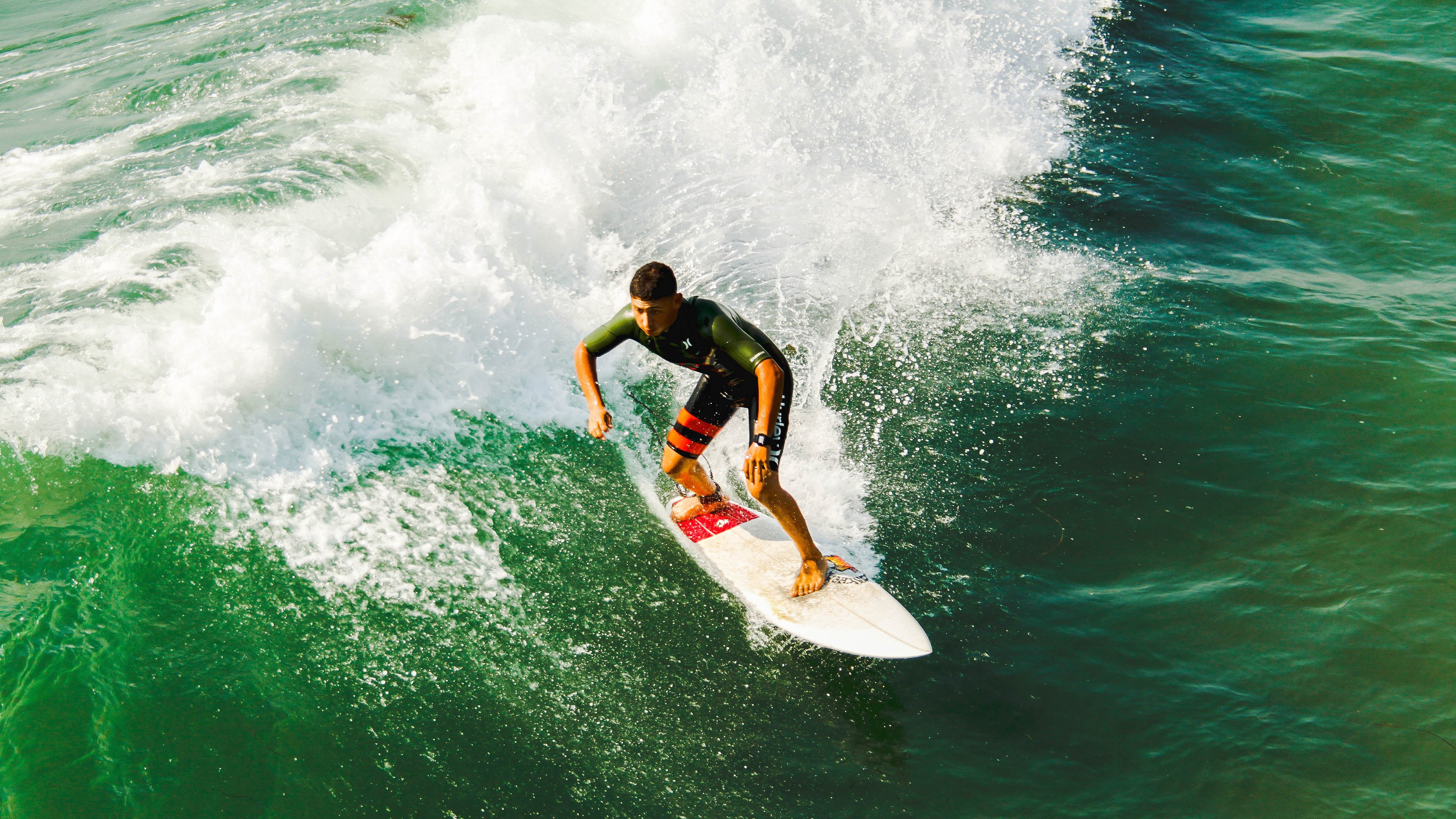 _绿军王者归来，连续三场胜利_，绿军三巨头哪年夺冠