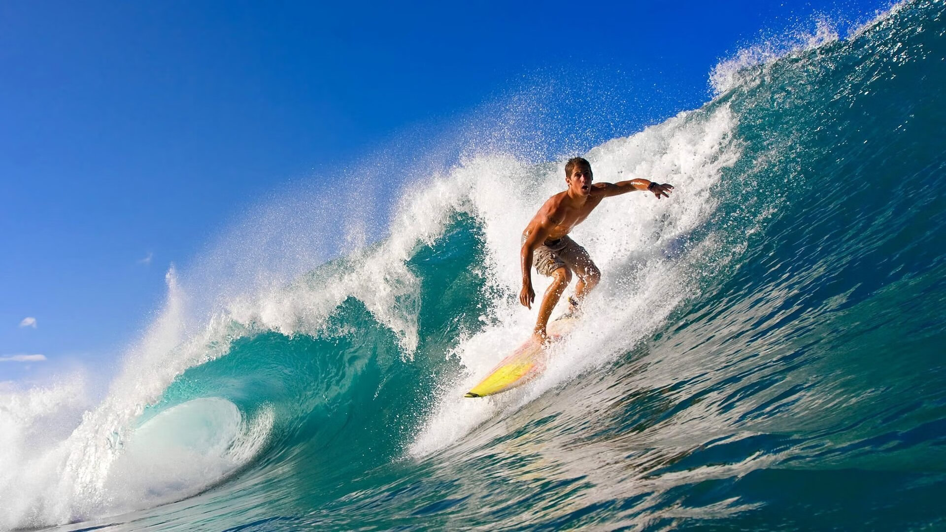 库里助力勇士五冠王：开启“水花兄弟”黄金时代！，勇士库里经典比赛